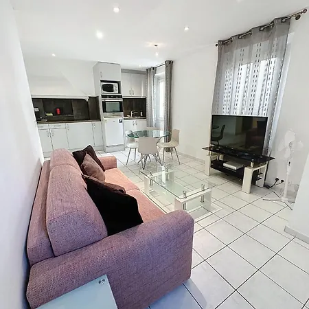 Appartement 1 Bedroom Riouffe 206 2 Mins From Palais By Interhome *